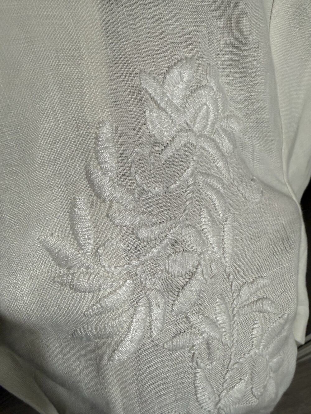 Coldwater Creek Linen White 3/4 Sleeve Button Up Shirt M Embroidered Blouse